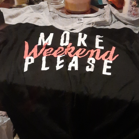 Hybrid & company Tops - LADIES 🚺  MORE WEEKEND  PLEASE TEE.